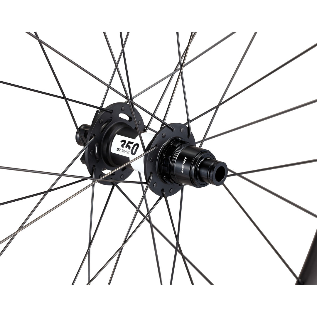 Roval Traverse Alloy 350 6B