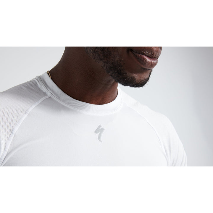 Men's Seamless Light Short Sleeve Base Layer