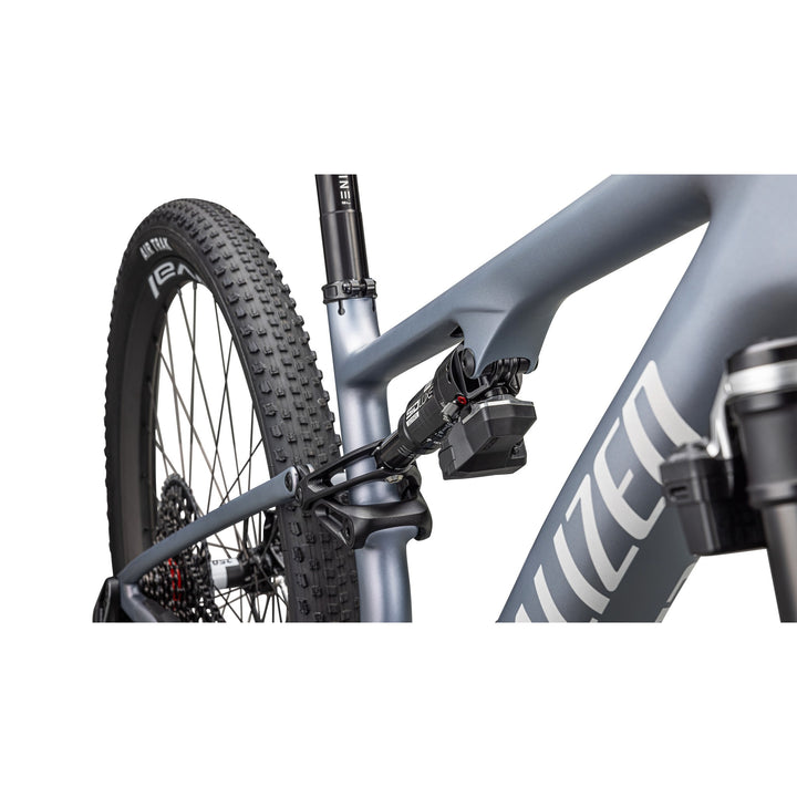 Epic 8 Pro - SRAM X0 AXS, RockShox Ultimate Flight Attendant