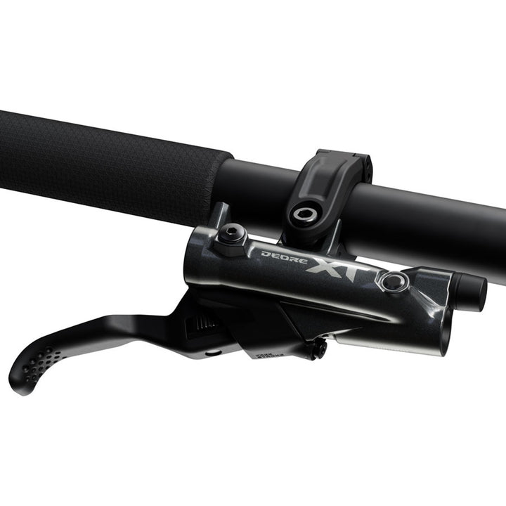 Deore XT BR-M8220 Disc Brake and BL-M8200 Lever