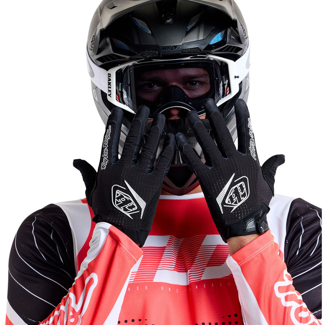 Air Gloves