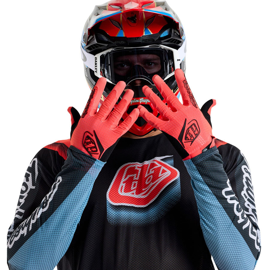 Air Gloves
