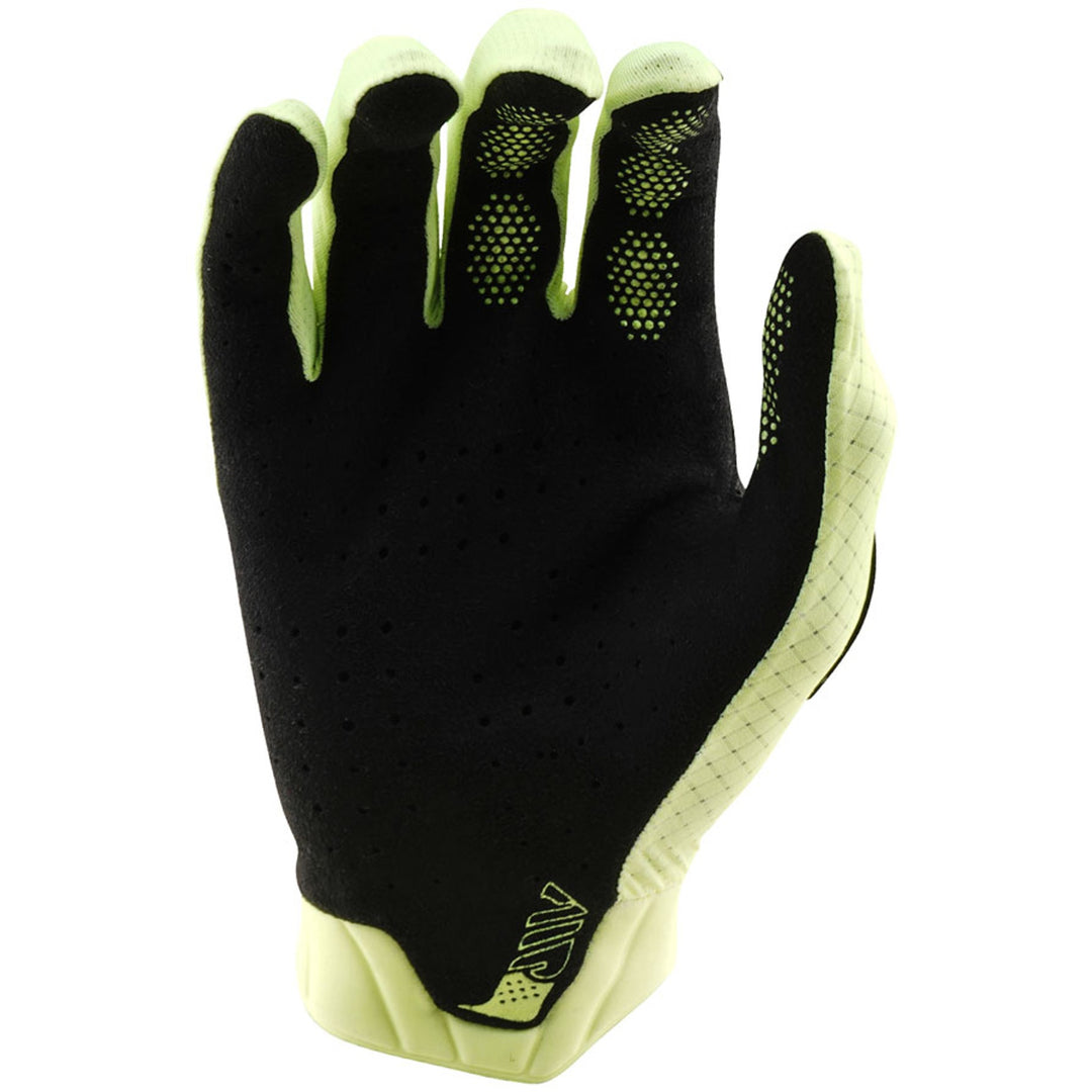 Air Gloves