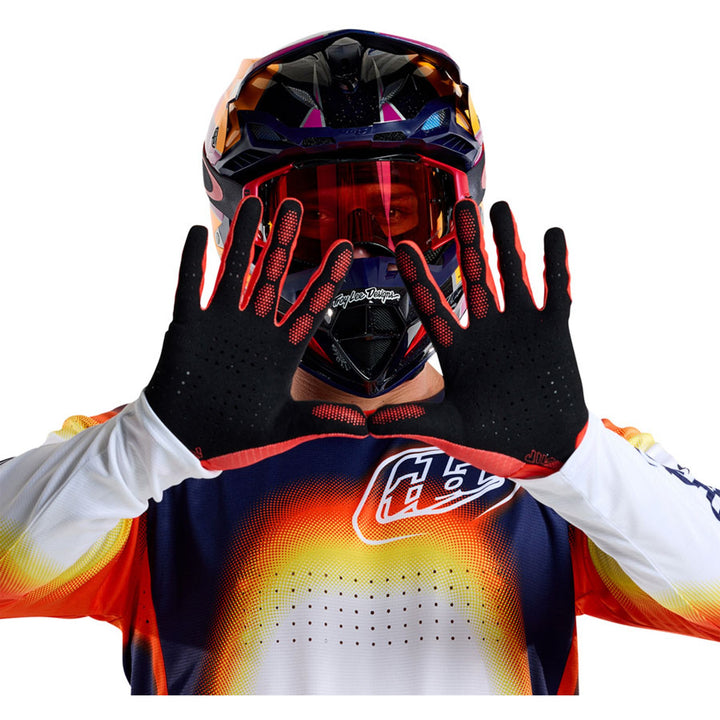 Air Gloves