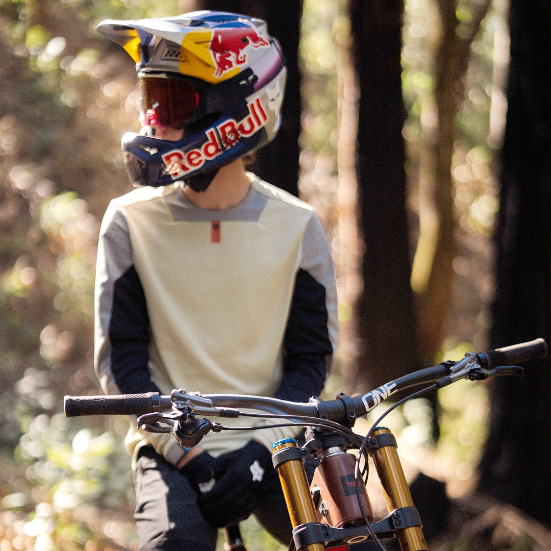 V2 Carbon Handlebar