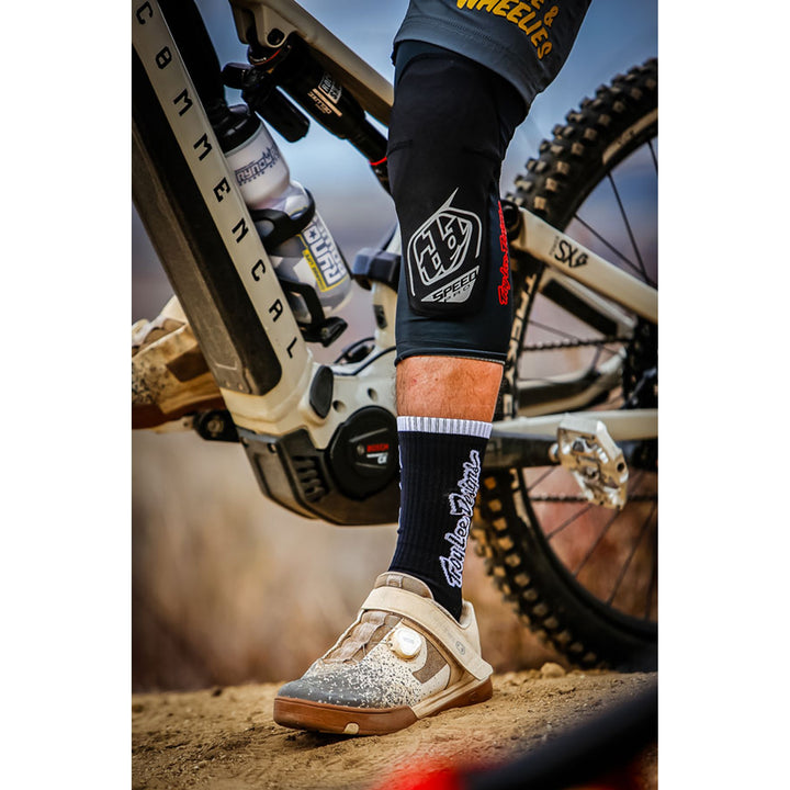 Speed Pro Knee Sleeves