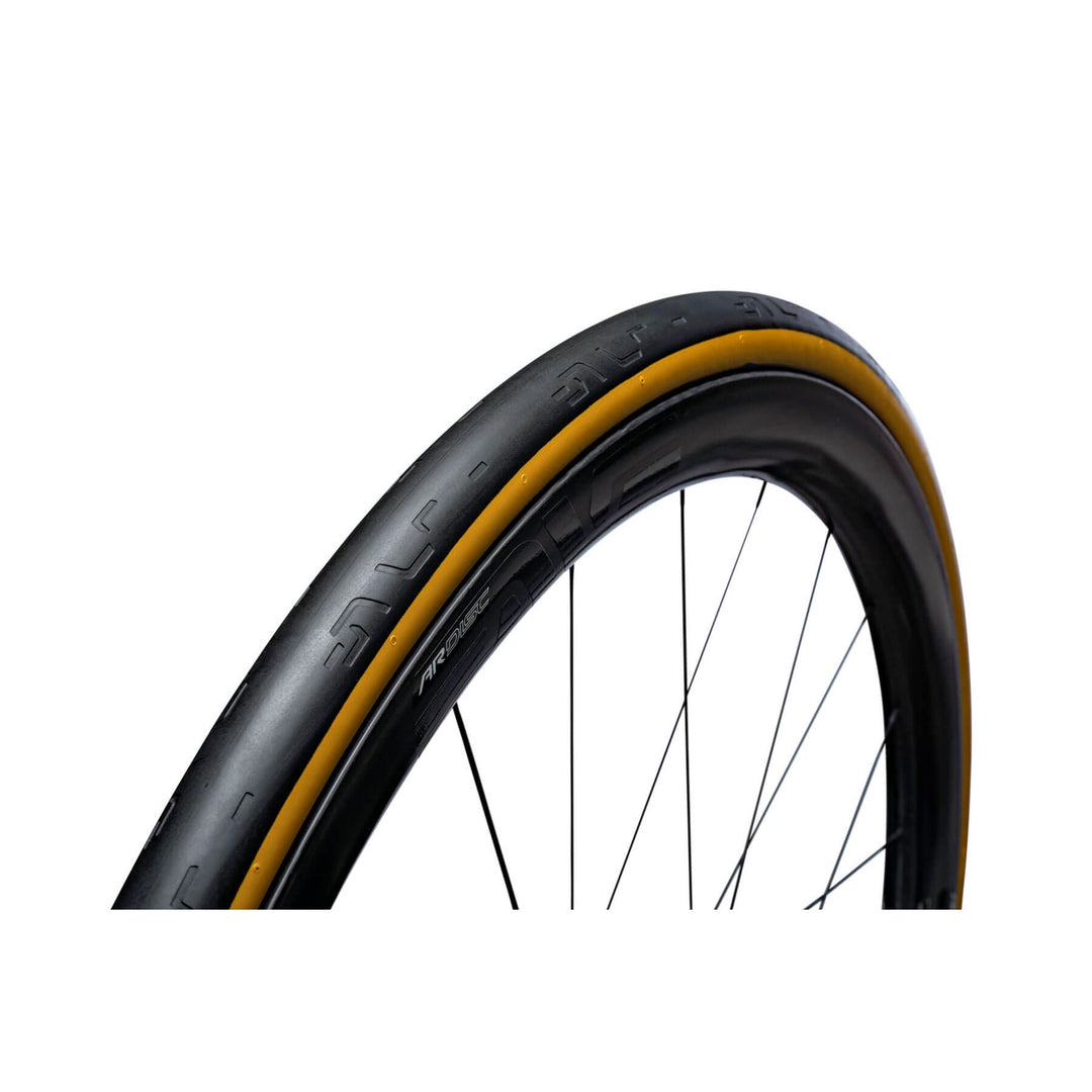 SES Road Tire