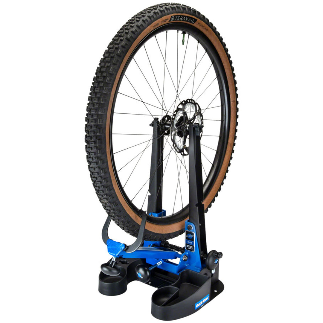 TS-2.3 Pro Wheel Truing Stand