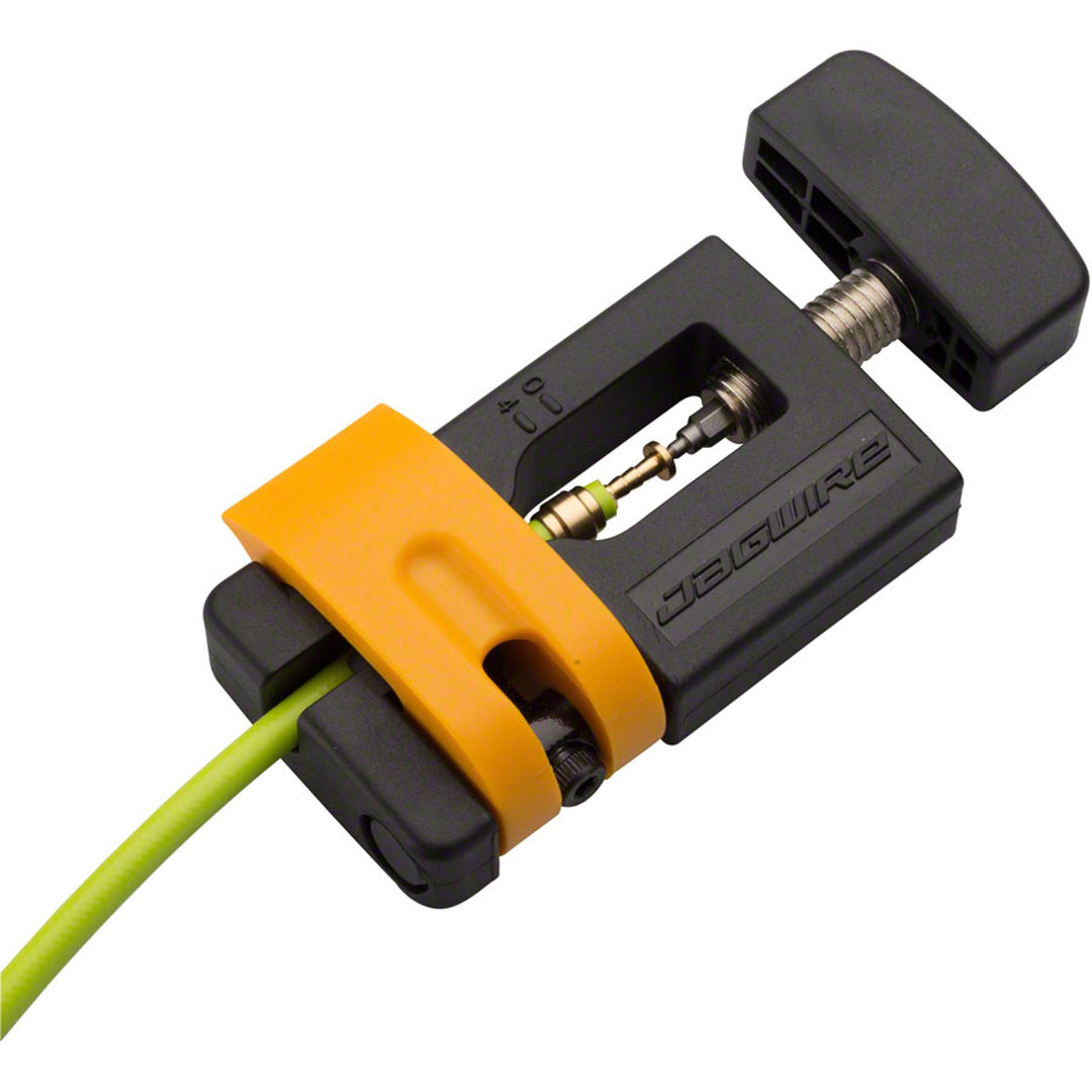 Needle Driver