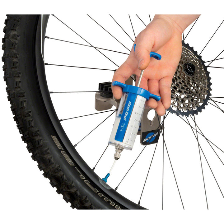 Tubeless Sealant Injector