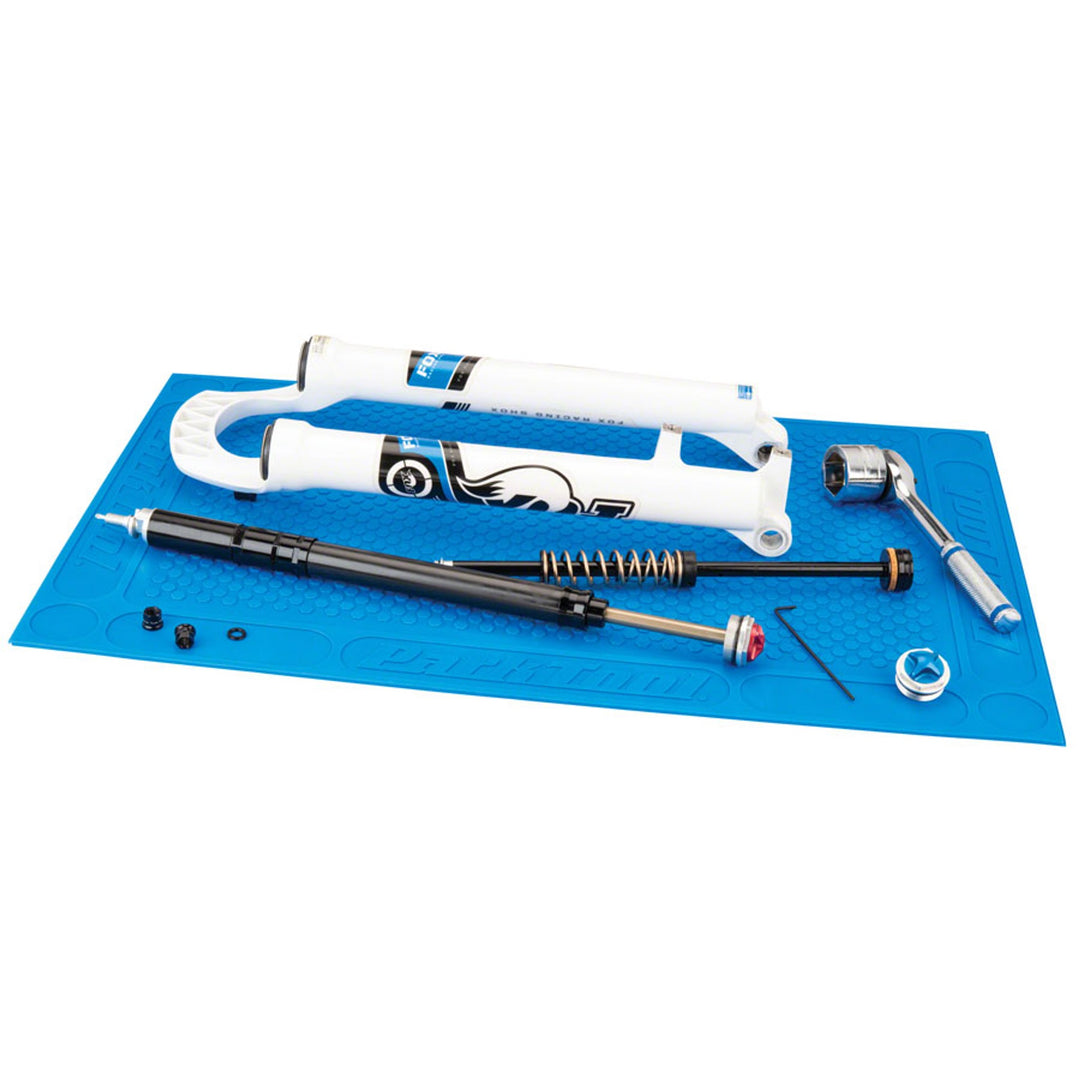 Park OM-2 Bench Mat - 15" x 24.5", Blue