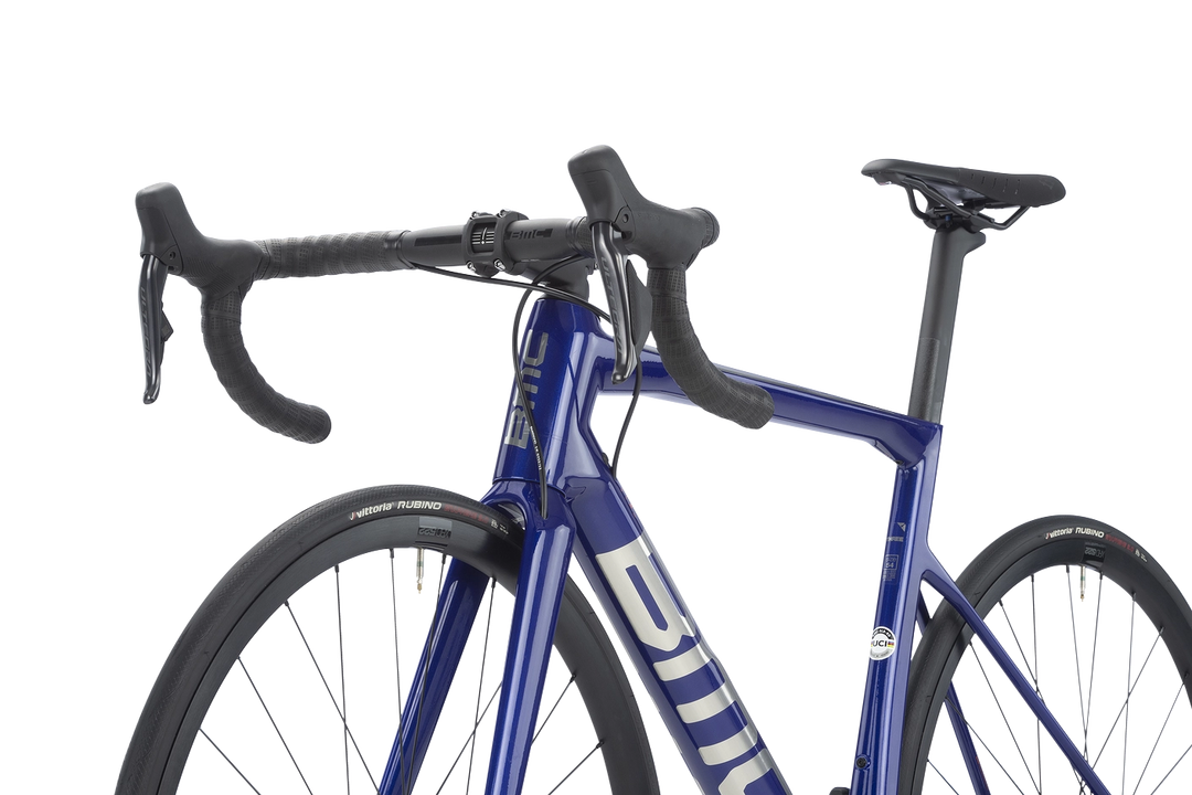 2023 BMC Teammachine SLR THREE