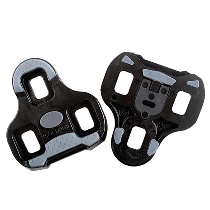 Kéo Grip Cleats