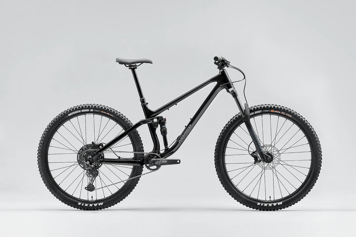 25 Norco Fluid FS A3 Black Tusk side-view product image
