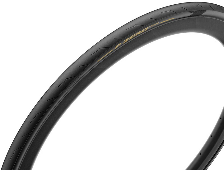 Pirelli P ZERO Race Color Edition